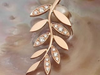 joaillerie-elor-ploemeur-broche-or Joaillerie Elor broche en or